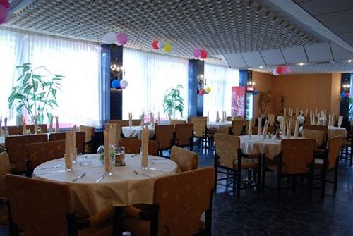 Elbrus Hotel Pazargic Exterior foto